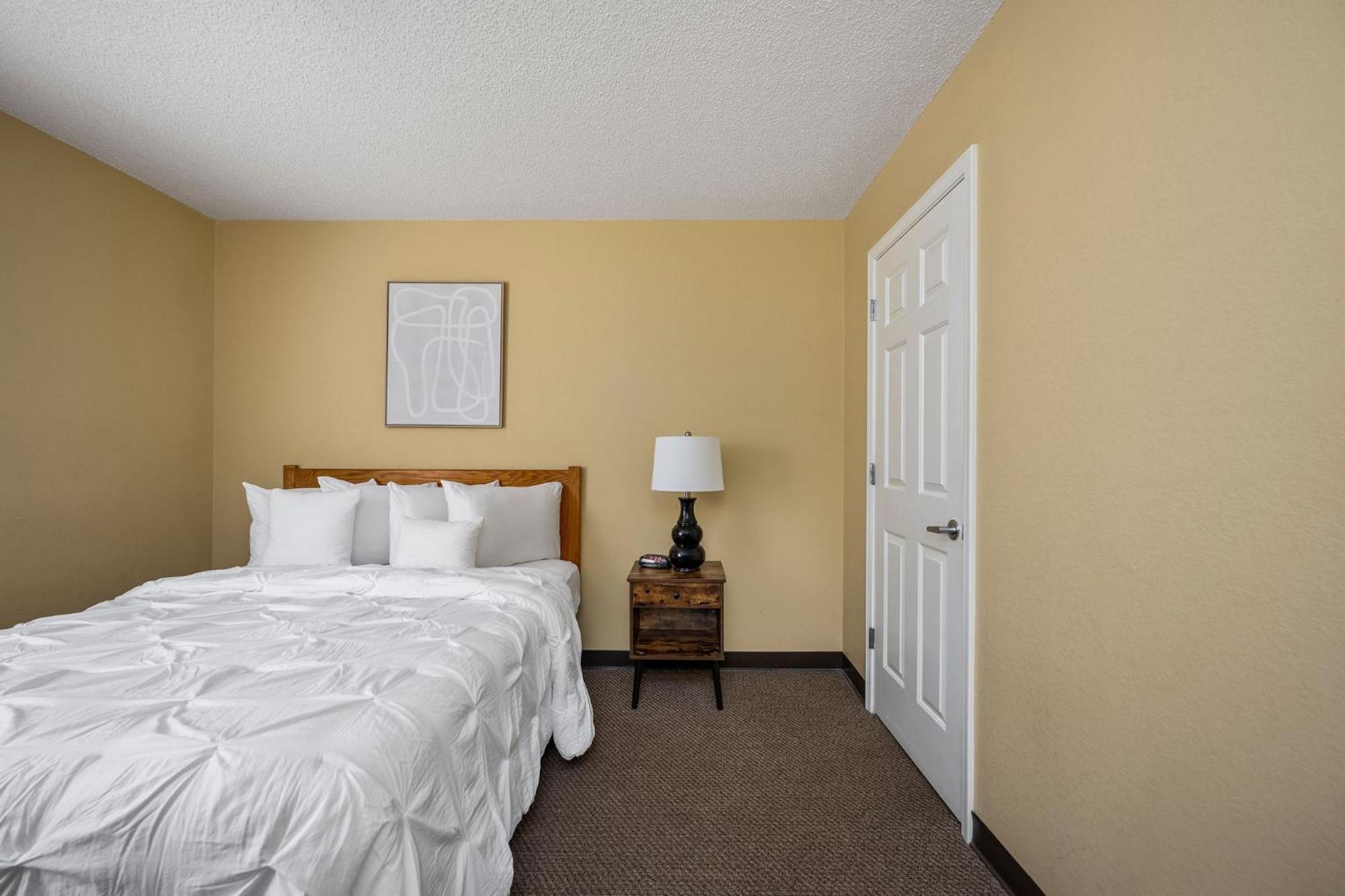 Affordable Suites Уилсън Екстериор снимка